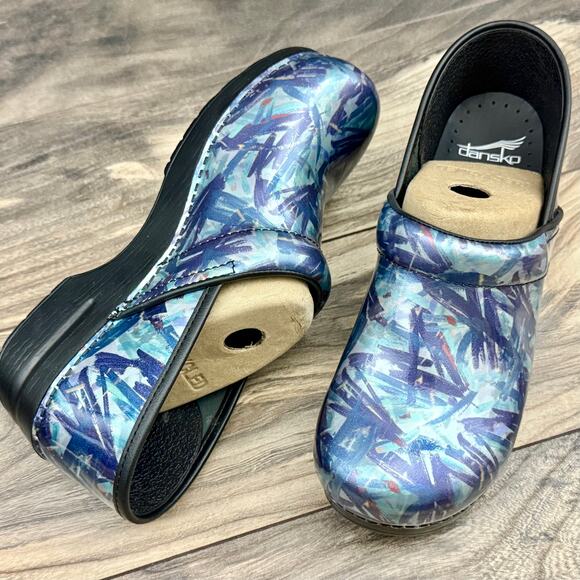 NIB Dansko 40 9.5-10 Professional Patent Leather Clogs Womens 506-130202 - Picture 2 of 11